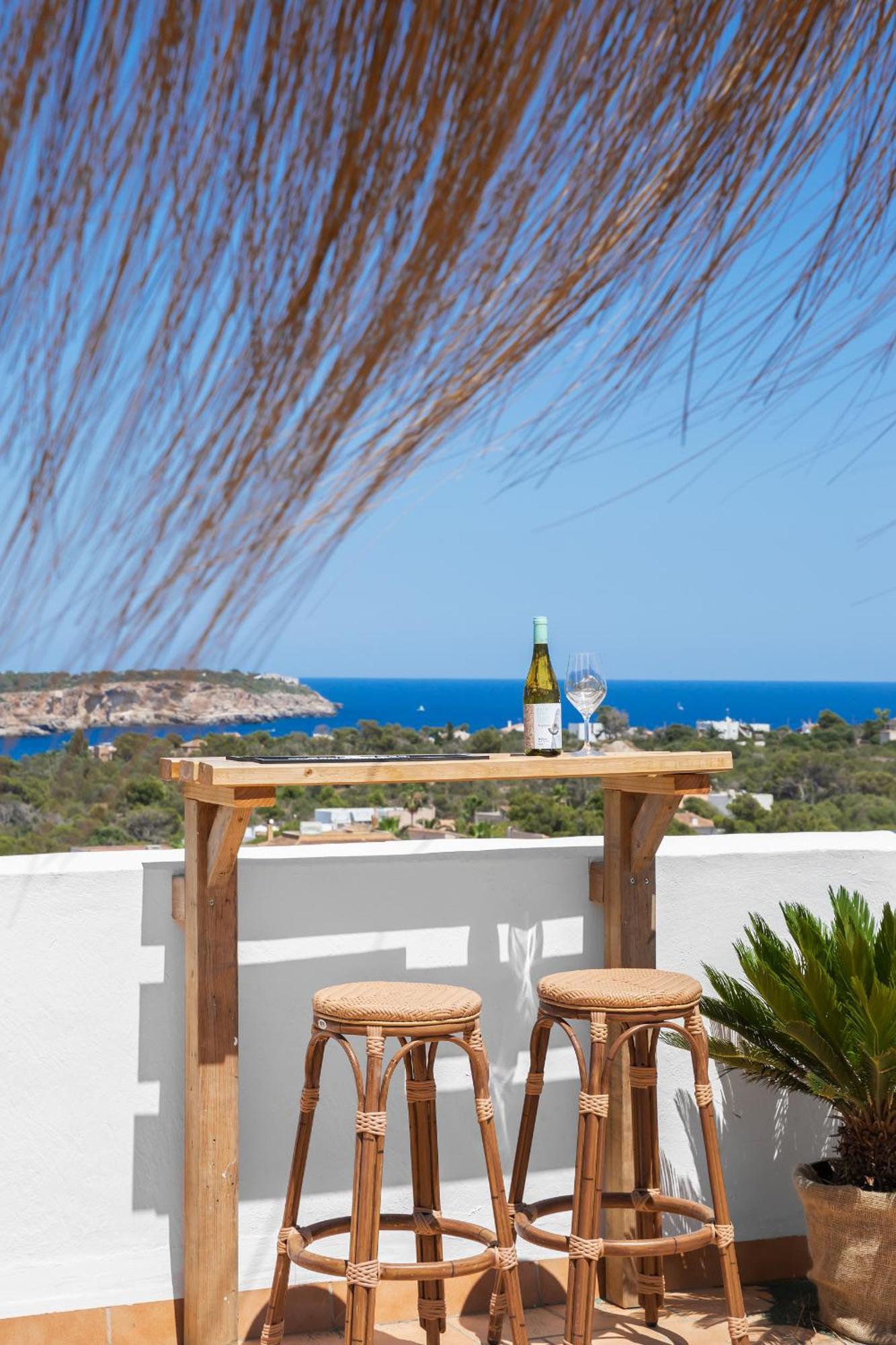 Hostal Cala Llombards מראה חיצוני תמונה