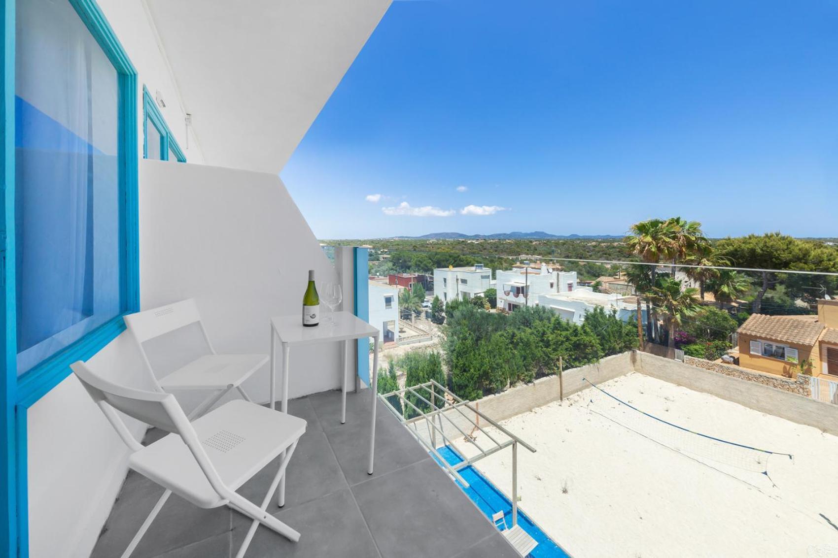 Hostal Cala Llombards מראה חיצוני תמונה